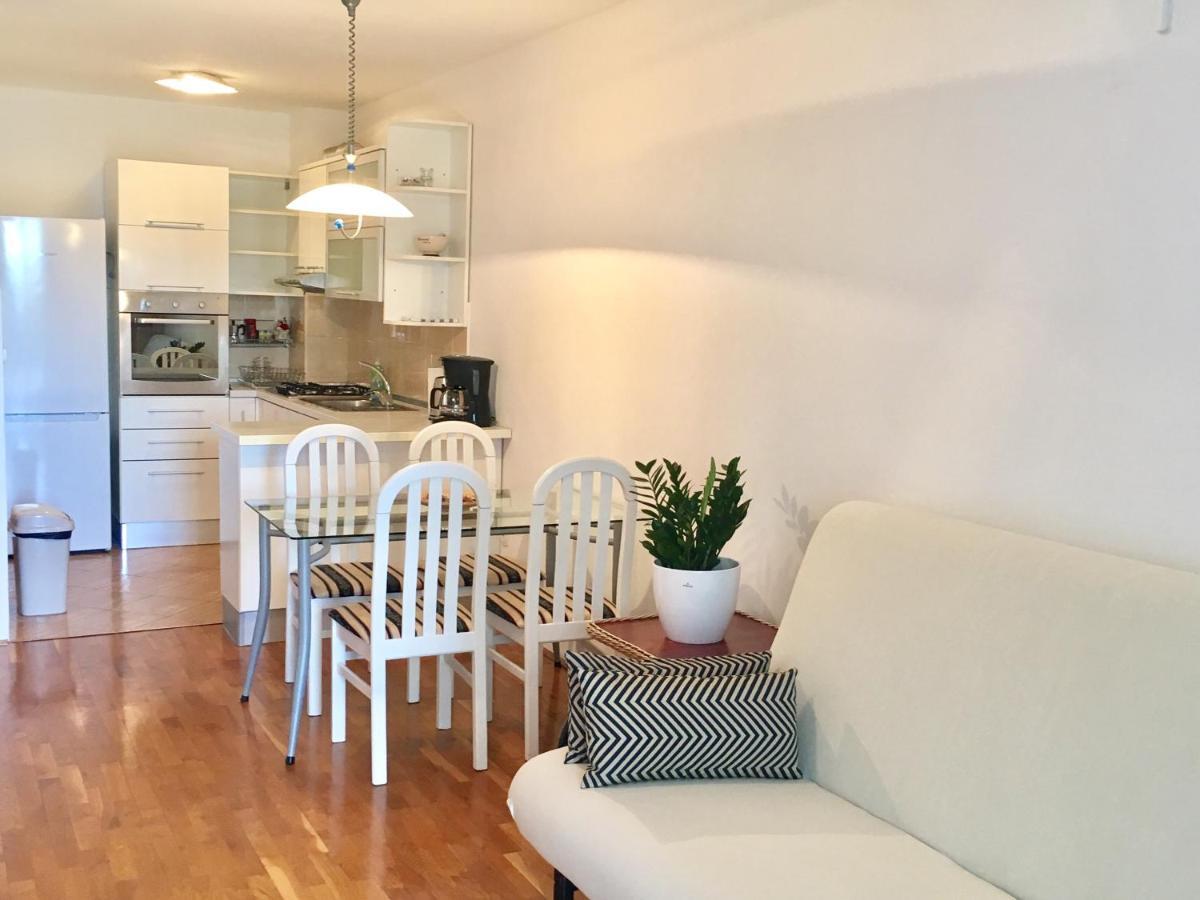 Beach Apartment Summertime 스플리트 외부 사진